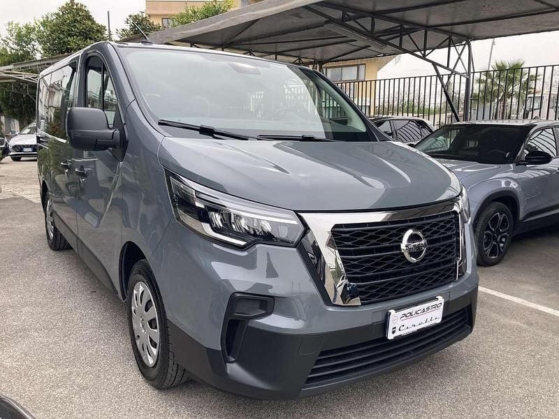 Usata Nissan Primastar 110 CV (80 kW) 2022 Grigio Monovolume