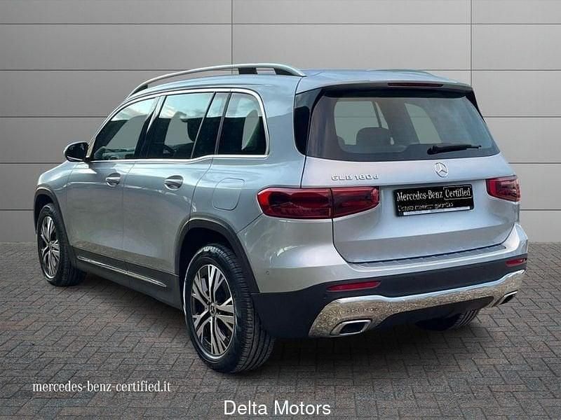 Usata Mercedes GLB180 Advanced 116 CV (85 kW) 2025 Argento SUV