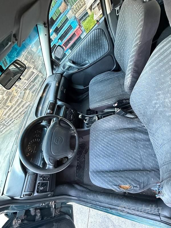 Usata Opel Astra 1996 Verde Station wagon