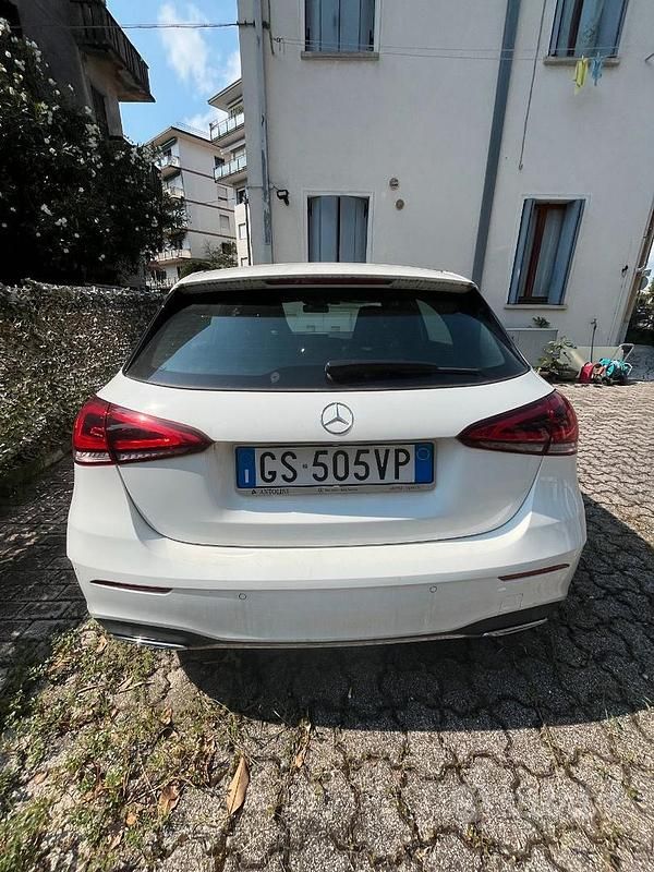 Usata Mercedes A180 Advanced 136 CV (100 kW) 2024 Bianco Berlina