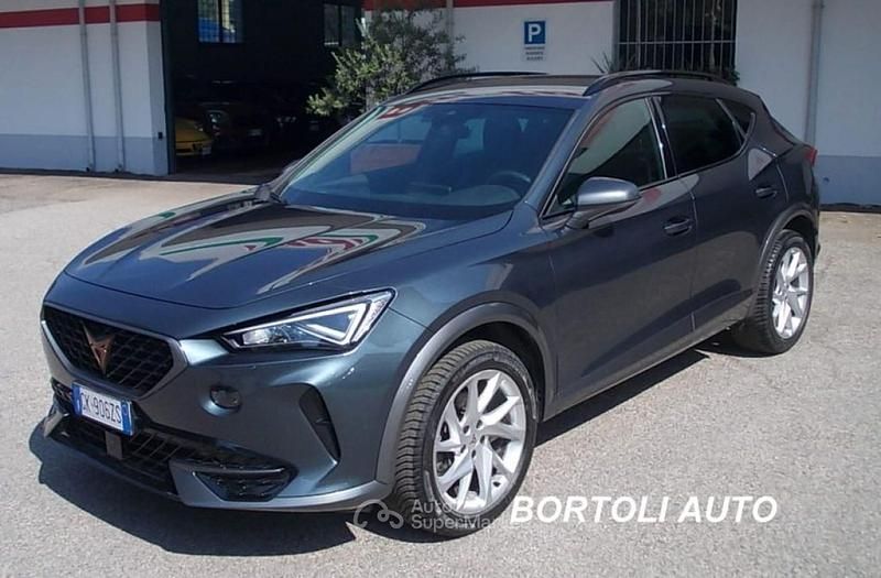 Grigio Usata 2022 Cupra Formentor SUV | 27.900 € (Ottimo prezzo) - Immagine 1/4