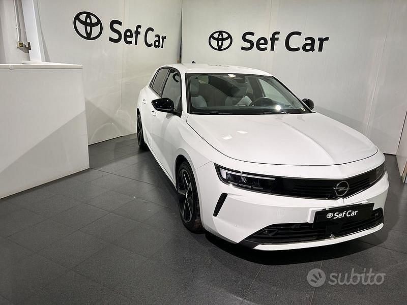 Usata Opel Astra Elegance 181 CV (133 kW) 2023 Bianco Berlina