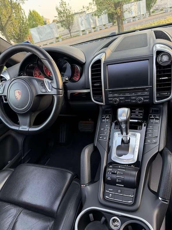 Usata Porsche Cayenne 382 CV (280 kW) 2013 SUV