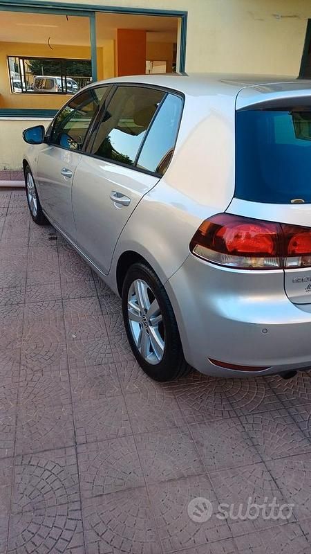 Usata VW Golf VII Match 105 CV (77 kW) 2012 Grigio Berlina