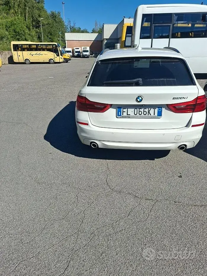 Usata BMW 520 Sport Line 190 CV (139 kW) 2017 Bianco Station wagon