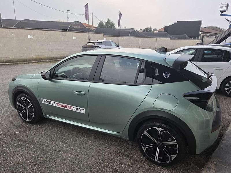 Nuova Lancia Ypsilon 101 CV (74 kW) 2025 Verde Utilitaria