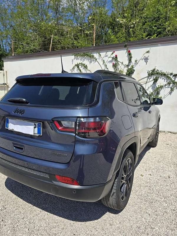 Usado Jeep Compass Night Eagle 131 CV (96 kW) 2022 Azul SUV