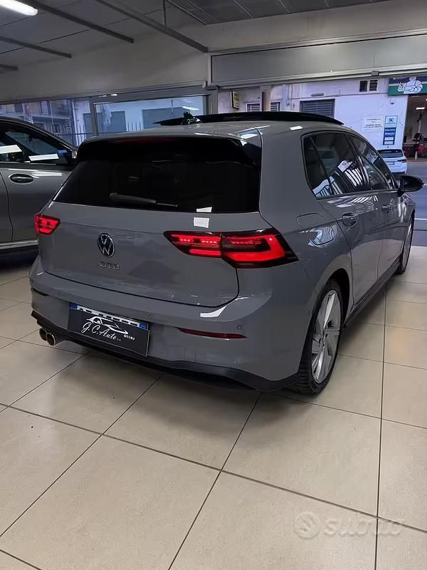 Usata VW Golf VIII GTD 200 CV (147 kW) 2023 Grigio Berlina