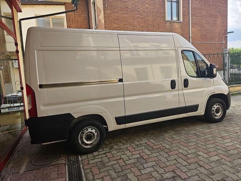 Occasion Fiat Ducato 140 ch (102 kW) 2023 Blanc Van