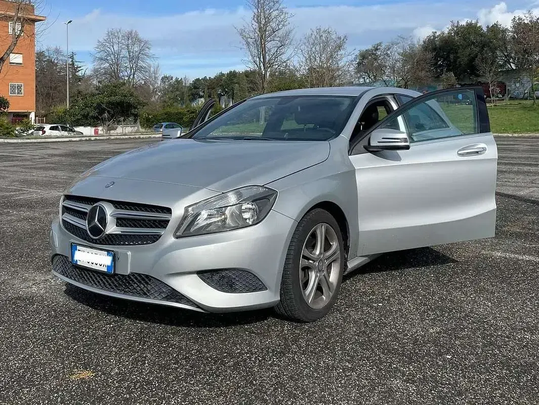 Usata Mercedes A200 156 CV (114 kW) 2015 Berlina