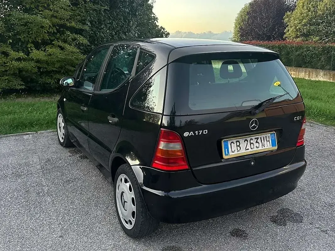 Usata Mercedes A160 Avantgarde 60 CV (44 kW) 2000 Utilitaria