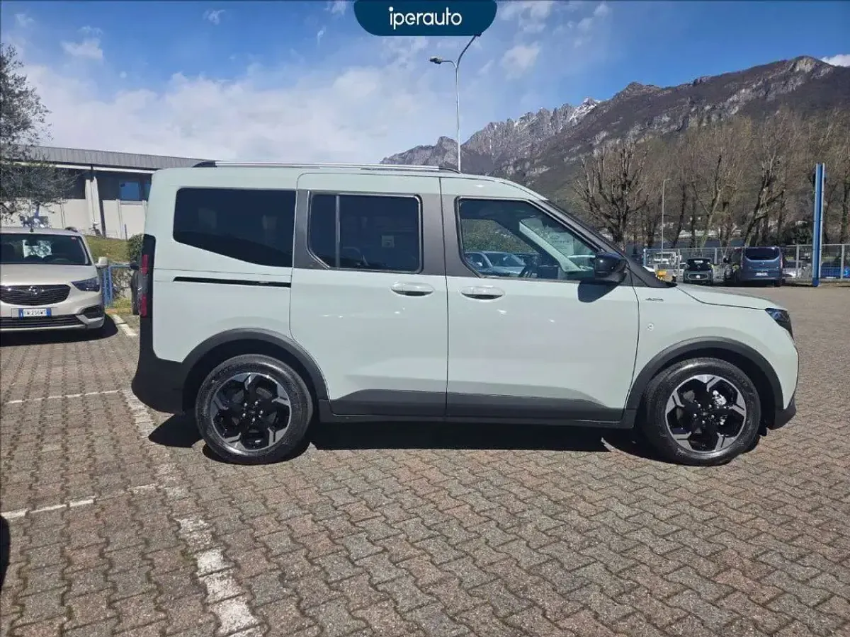 Nuova Ford Tourneo Courier Active 126 CV (92 kW) 2026 Grigio Monovolume