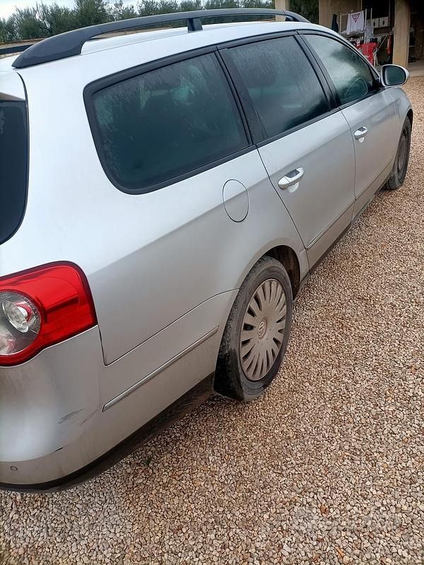 Usata VW Passat 53 CV (38 kW) 2008 Grigio Station wagon