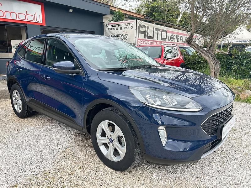 Usata Ford Kuga 152 CV (111 kW) 2022 Blu SUV