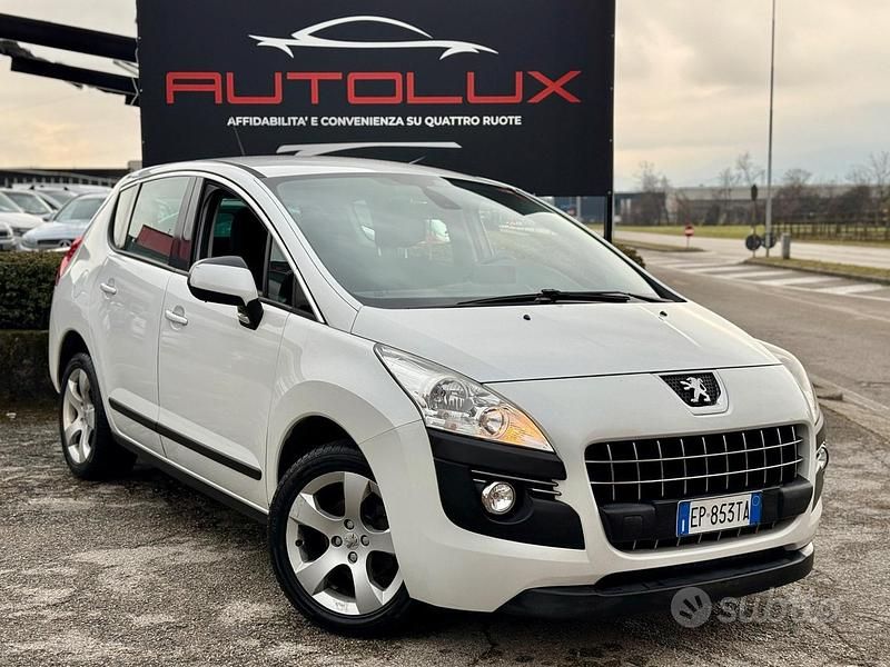 Usata Peugeot 3008 Allure 115 CV (84 kW) 2013 Bianco Monovolume