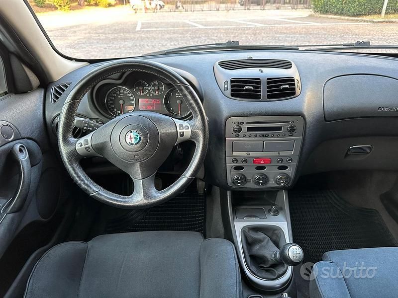 Usata Alfa Romeo 147 120 CV (88 kW) 2008 Utilitaria