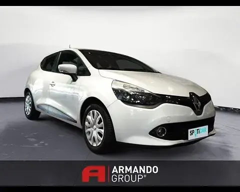 Usata Renault Clio 73 CV (53 kW) 2015 Bianco Utilitaria