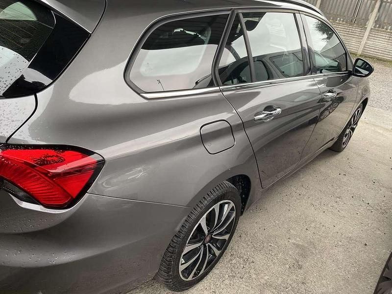 Usata Fiat Tipo Lounge 95 CV (69 kW) 2016 Grigio Station wagon