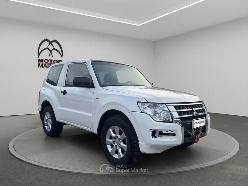 Usata Mitsubishi Pajero 190 CV (139 kW) 2018 Bianco SUV