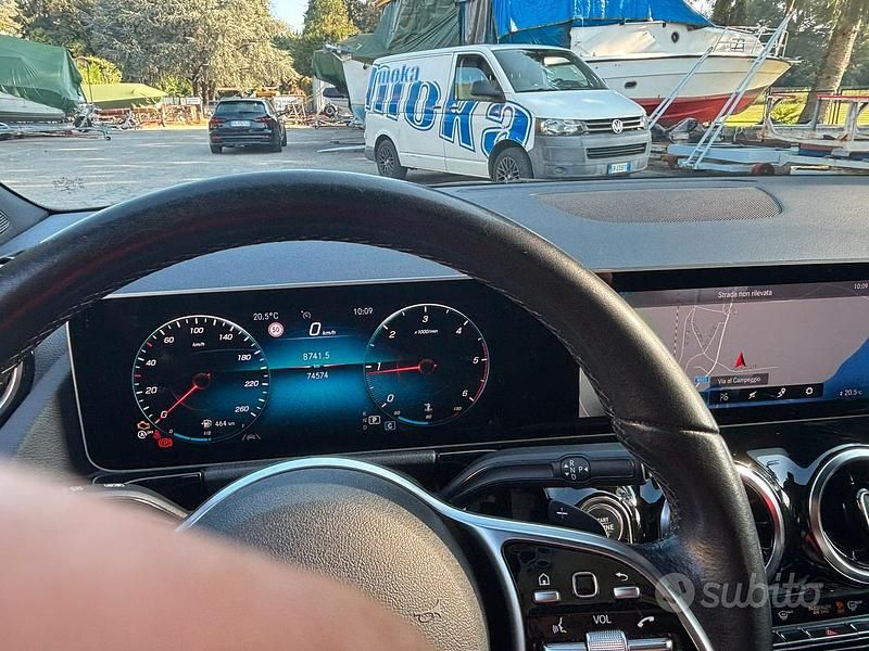 Usata Mercedes B180 136 CV (100 kW) 2022 Nero Utilitaria