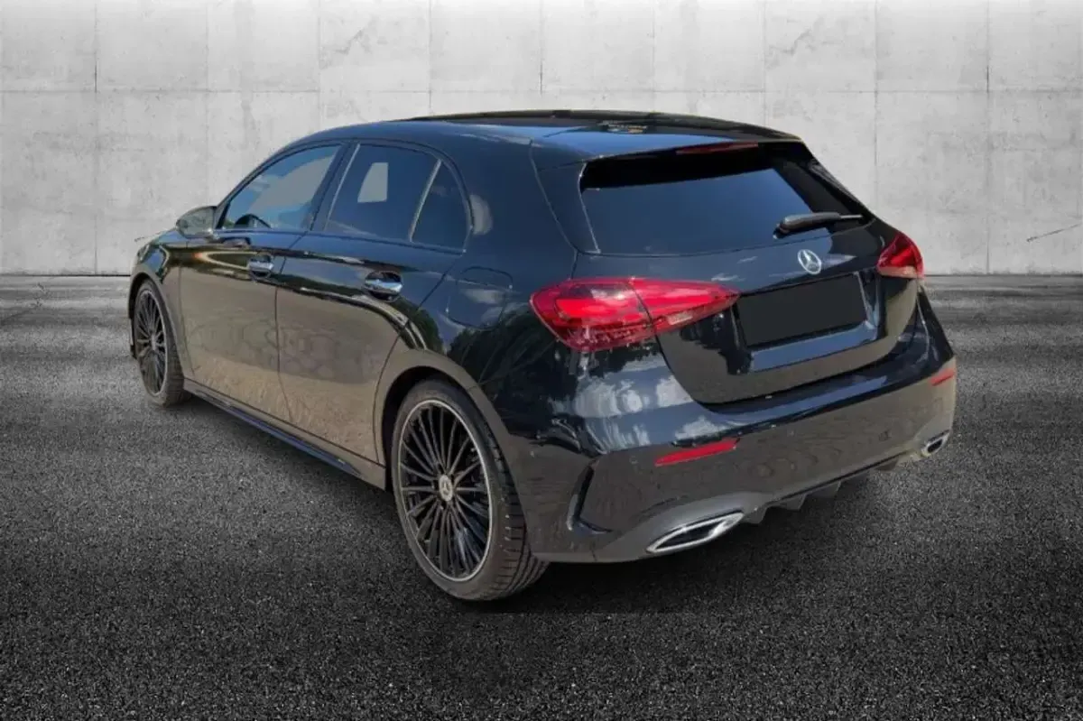 Usata Mercedes A200 AMG Line Premium 150 CV (110 kW) 2025 Nero Berlina