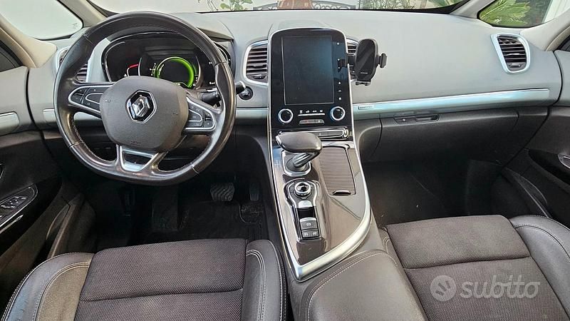 Usata Renault Espace Intens 160 CV (117 kW) 2018 Nero Berlina