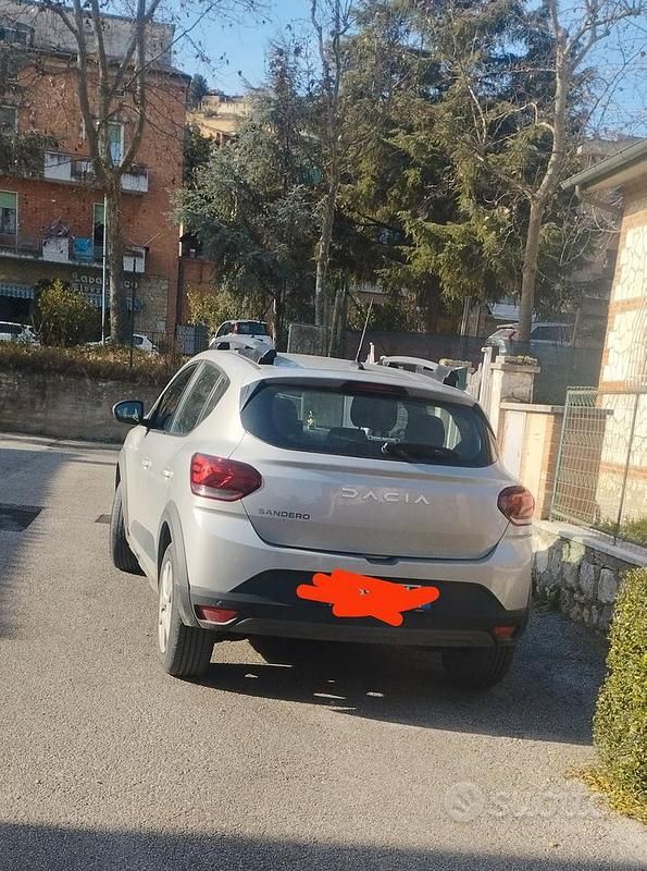 Usata Dacia Sandero 110 CV (80 kW) 2024 Grigio Utilitaria