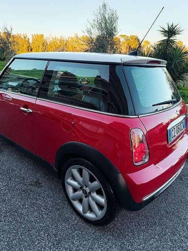 Usata Mini Cooper 116 CV (85 kW) 2006 Utilitaria