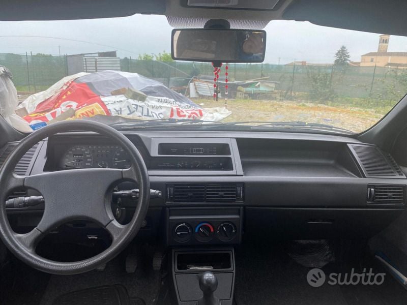 Usata Fiat Tipo 76 CV (55 kW) 1991 Grigio Berlina