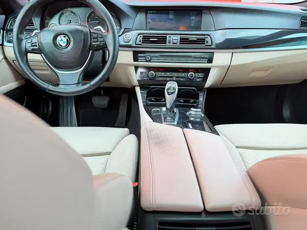 Usata BMW 525 Comfort Edition 218 CV (160 kW) 2022 Bianco Station wagon