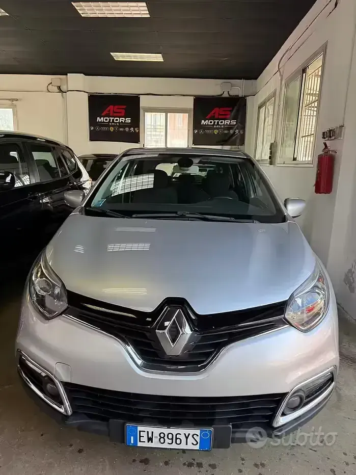 Occasion Renault Captur 90 ch (66 kW) 2014 Gris SUV