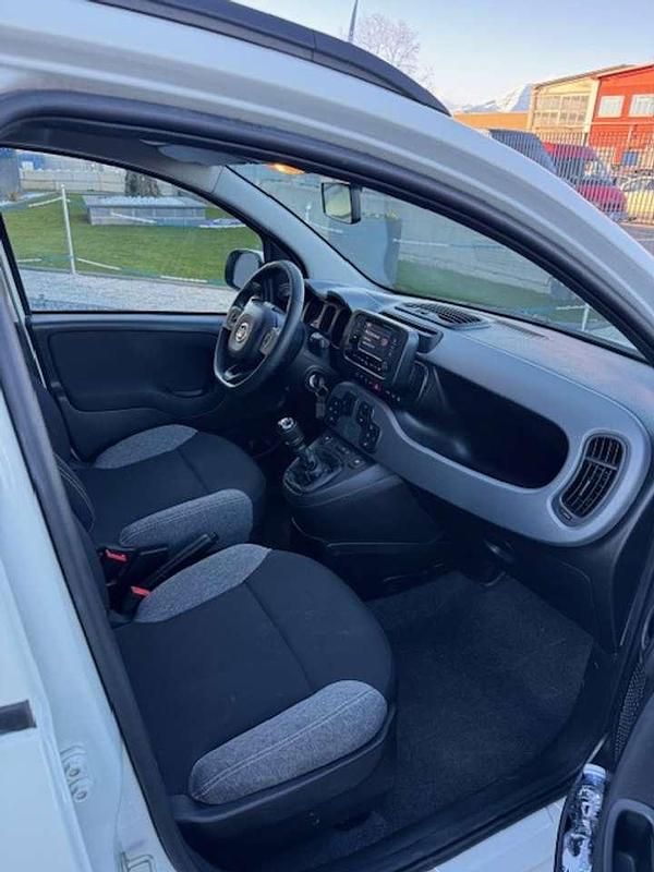 Usata Fiat Panda Cross Cross 69 CV (50 kW) 2022 Bianco Utilitaria