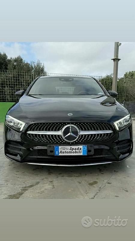 Usata Mercedes A180 Premium 116 CV (85 kW) 2022 Berlina