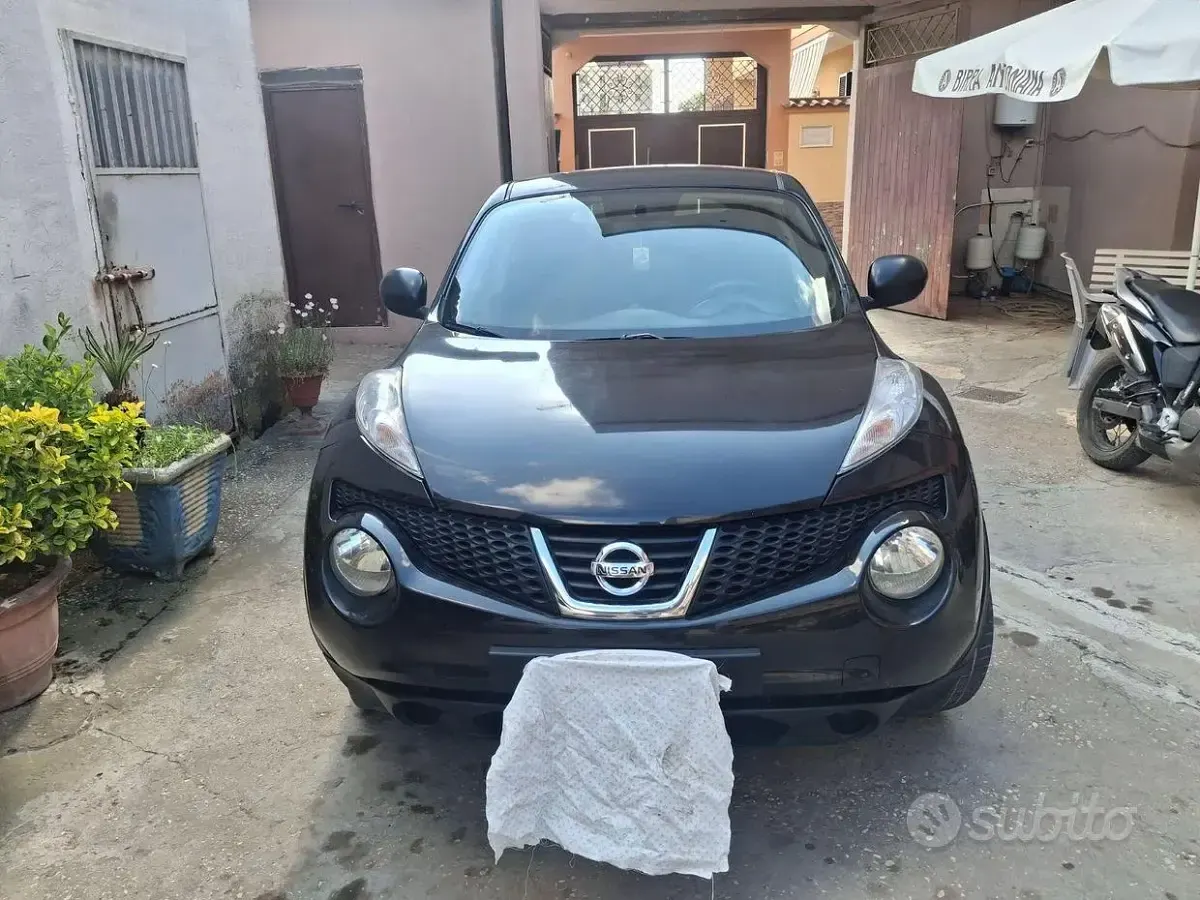 Usata Nissan Juke 110 CV (80 kW) 2012 Nero SUV