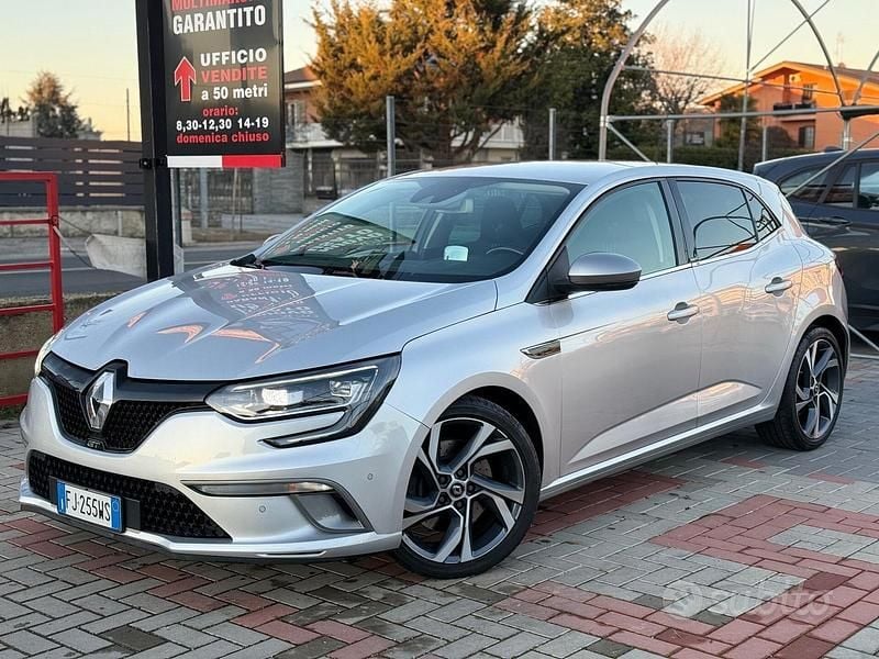 Usata Renault Mégane IV GT 205 CV (150 kW) 2017 Grigio Berlina