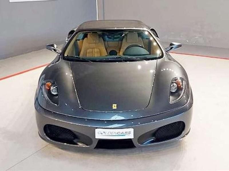 Usata Ferrari F430 489 CV (359 kW) 2006 Grigio Cabrio