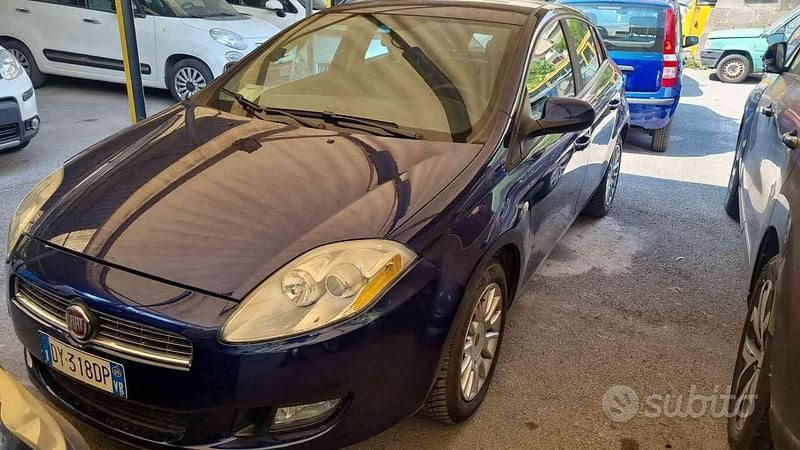 Usata Fiat Bravo Dynamic 89 CV (65 kW) 2009 Blu Utilitaria