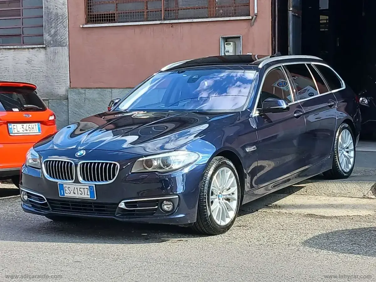 Usata BMW 525 Luxury Line 218 CV (160 kW) 2013 Blu Station wagon