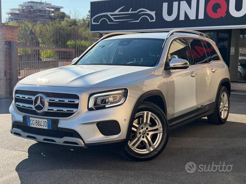 Usata Mercedes GLB180 Business 116 CV (85 kW) 2021 Grigio SUV