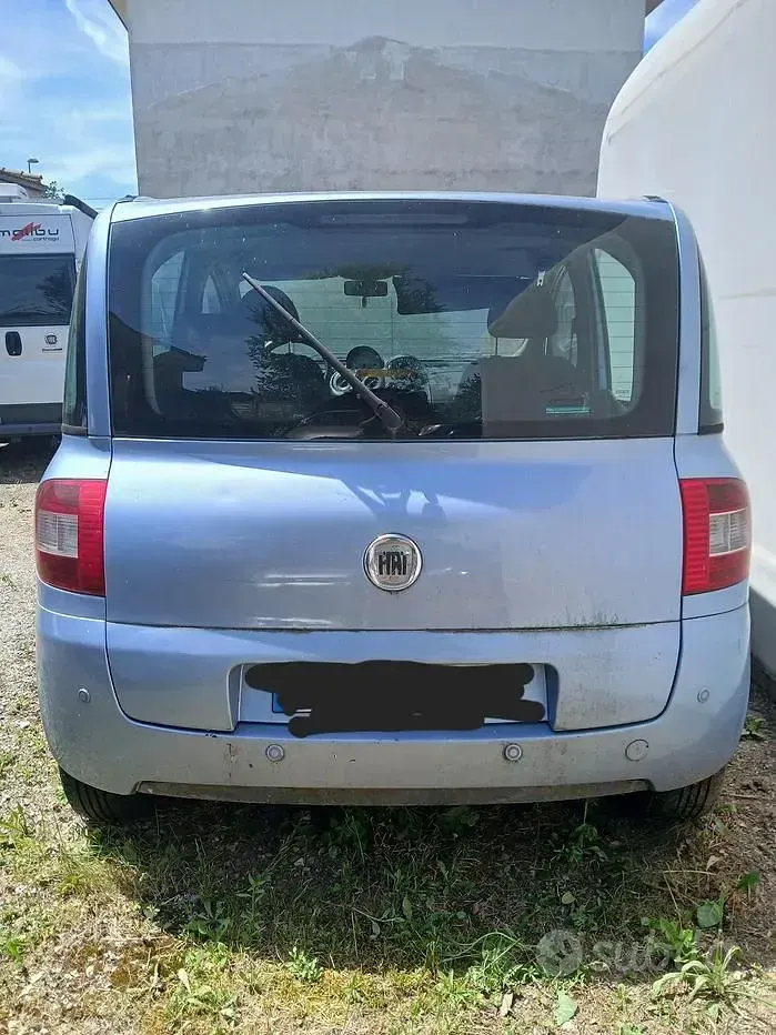 Usata Fiat Multipla 103 CV (75 kW) 2008 Bluazzurro Monovolume
