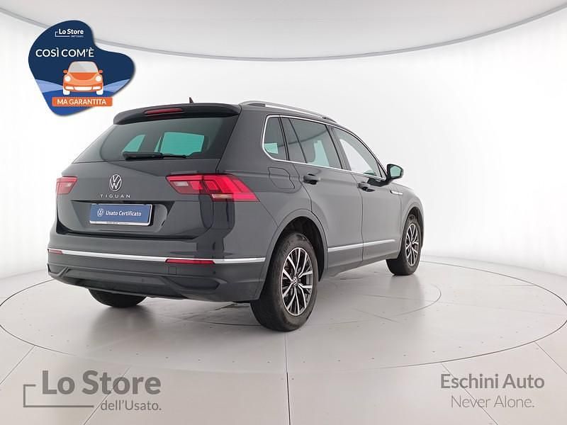 Gebraucht VW Tiguan Life 150 PS (110 kW) 2024 Grau SUV