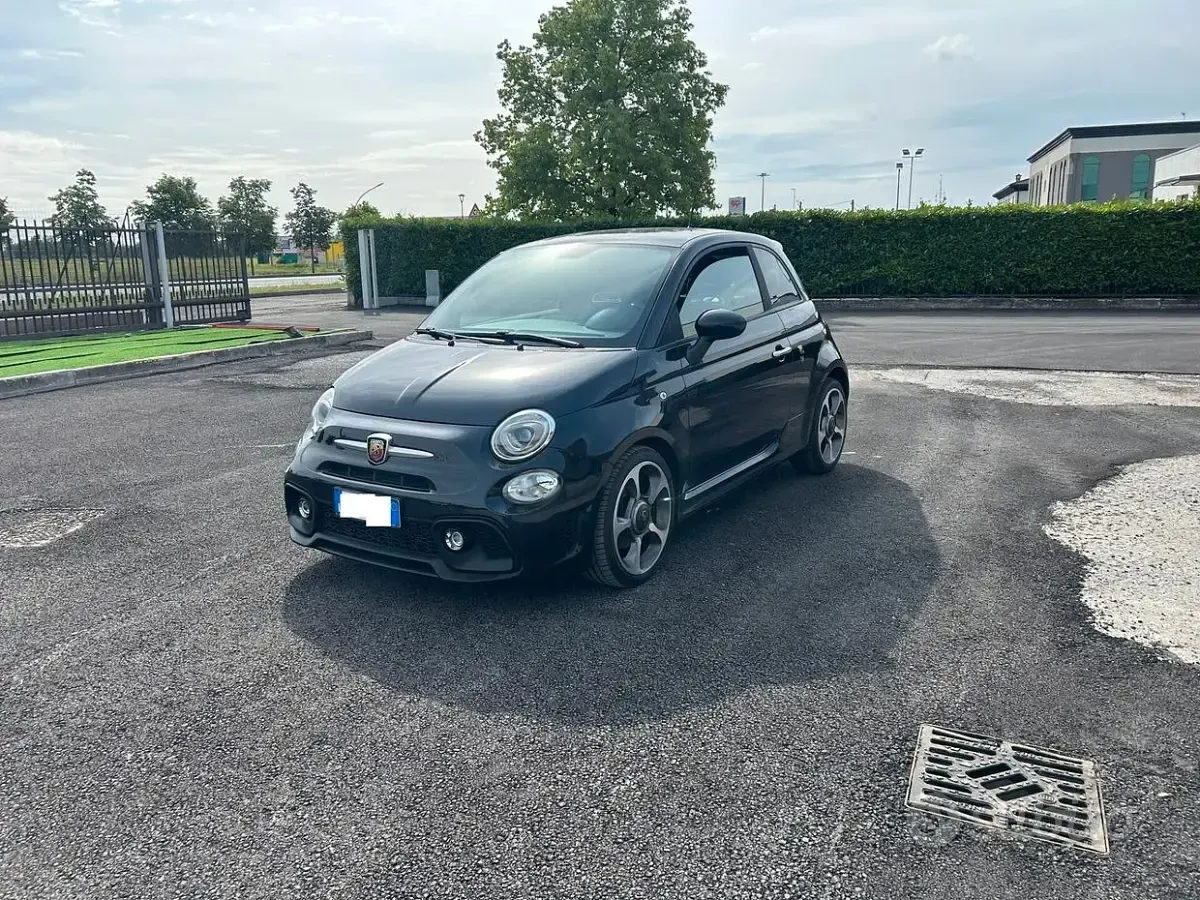 Usata Abarth 595 145 CV (106 kW) 2018 Nero Berlina
