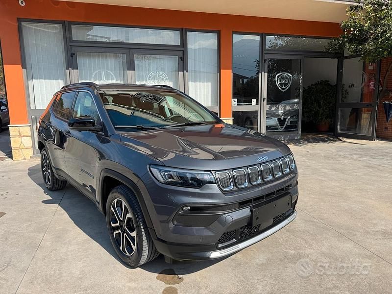 Usata Jeep Compass Limited 131 CV (96 kW) 2023 Grigio SUV
