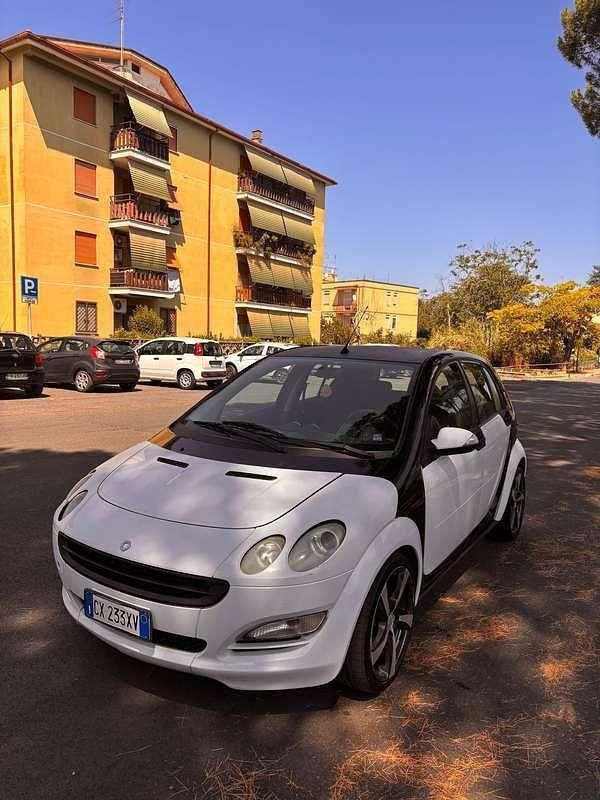 Usata 2005 Smart ForFour Passion Due volumi | 2200 € (Super prezzo) - Immagine 1/4