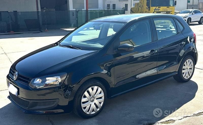 Usata VW Polo Comfortline 75 CV (55 kW) 2011 Nero Utilitaria