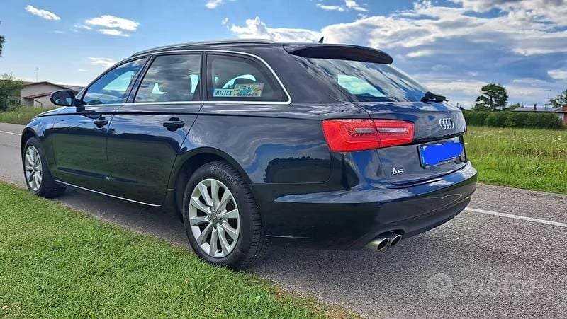 Usata Audi A6 177 CV (130 kW) 2013 Blu Station wagon