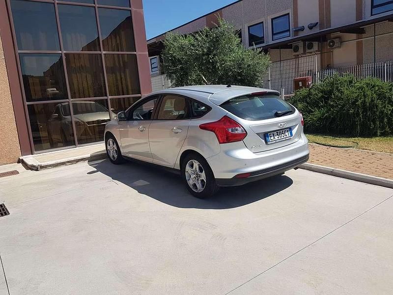 Usata Ford Focus 120 CV (88 kW) 2014 Berlina