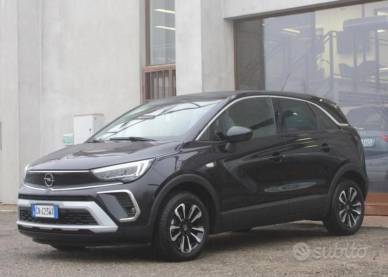 Usata Opel Crossland X Elegance 110 CV (80 kW) 2023 Blu SUV