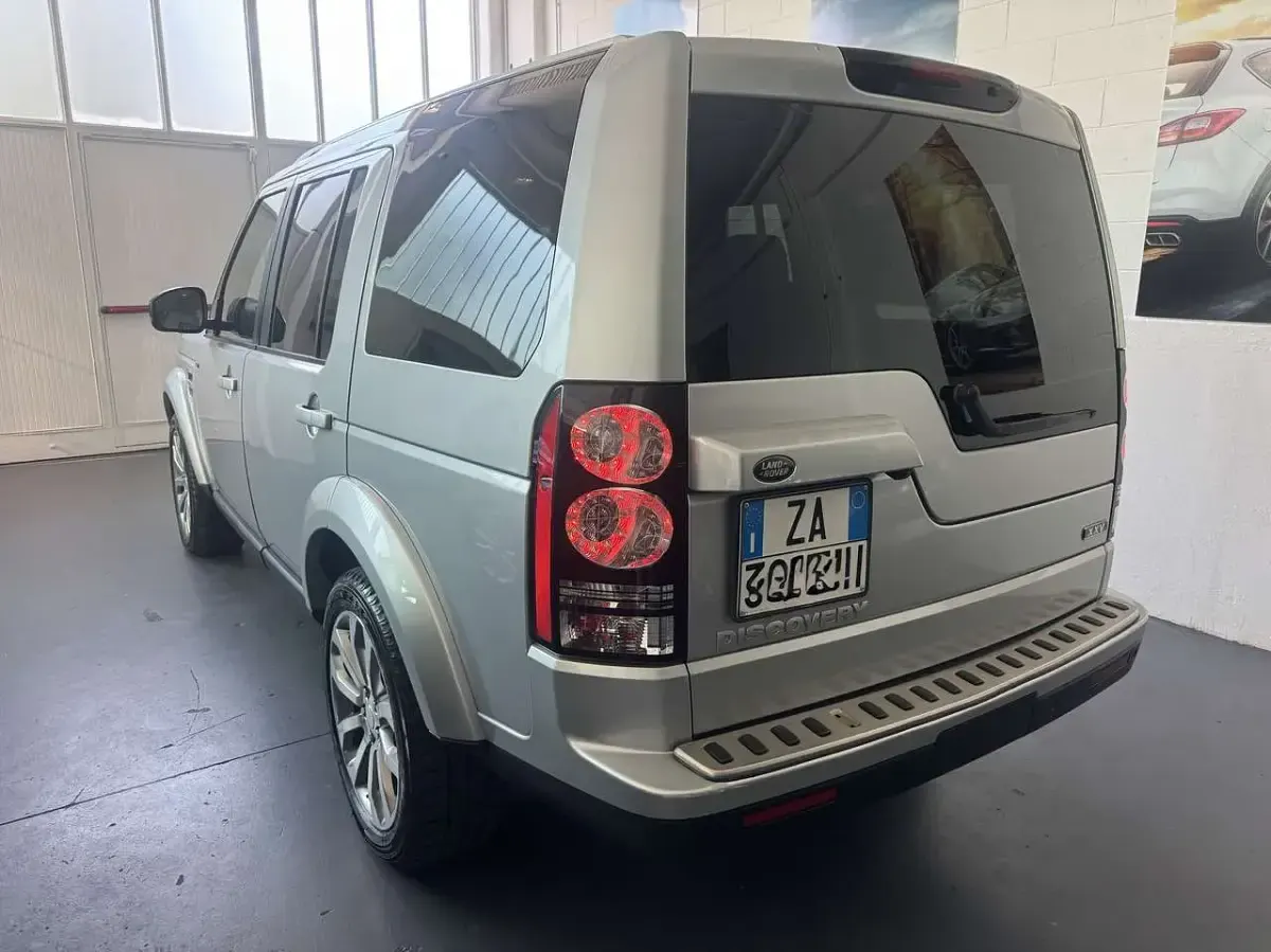 Usata Land Rover Discovery 249 CV (183 kW) 2014 Argento SUV
