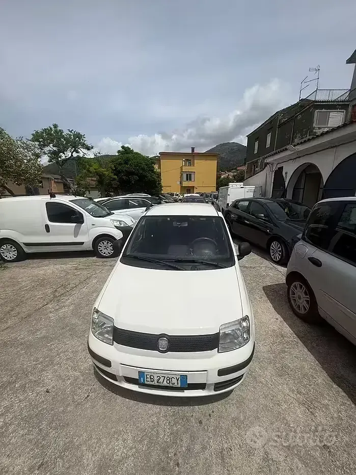 Usata Fiat Panda 69 CV (50 kW) 2011 Utilitaria